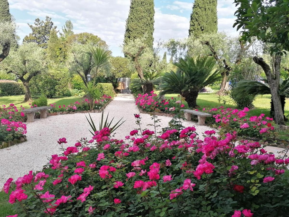 Suite Deluxe a Villa Paradiso Sirmione Exterior foto